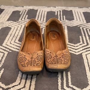 Clarks Women's Brown Laser-Cut Flats